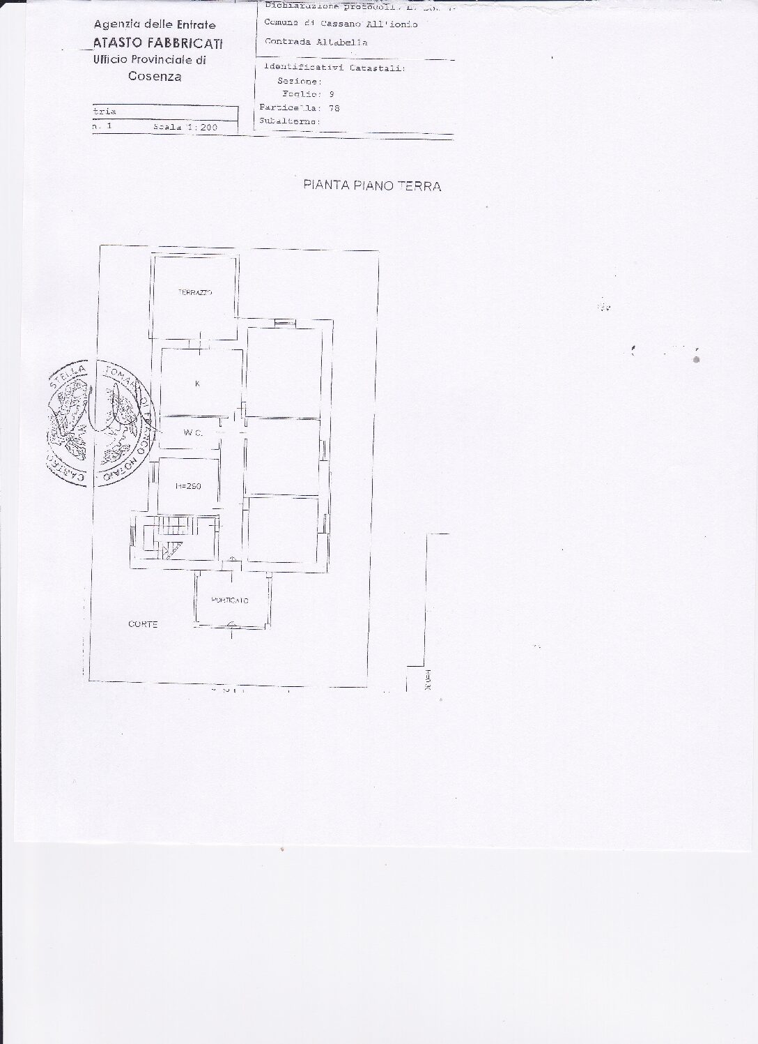 Cassano-Casa autonoma con 2 ettari di terreno