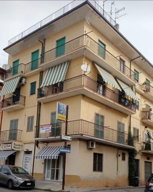 Castrovillari – Via Manfriana – 1° piano di 125 mq