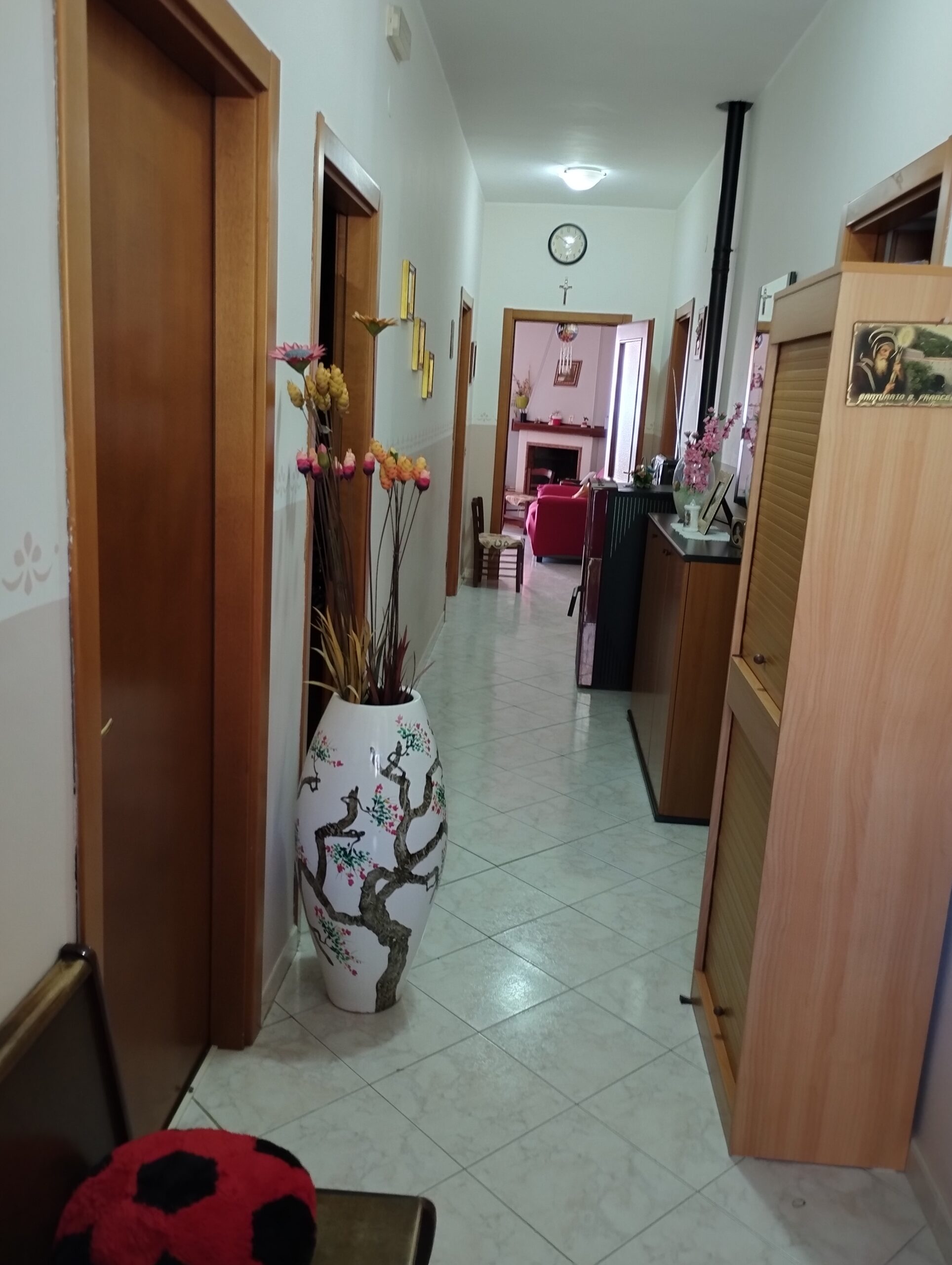 Cassano-Casa autonoma con 2 ettari di terreno